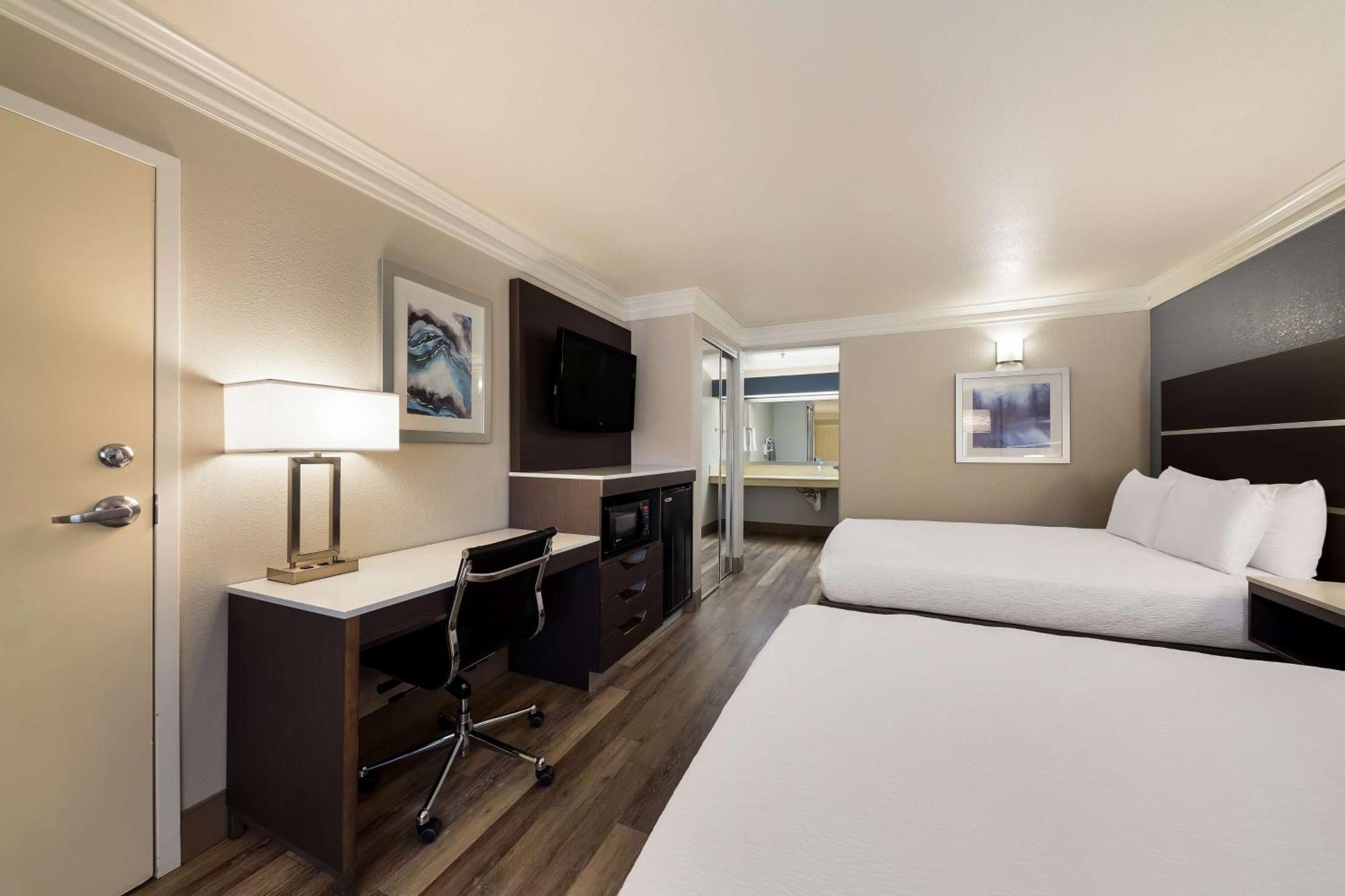 Best Western Inn & Suites למור מראה חיצוני תמונה